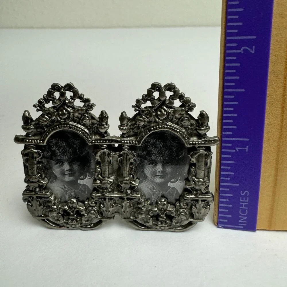 Vintage Art Nouveau Double Miniature Picture Frame Metal Silver Toned Oval